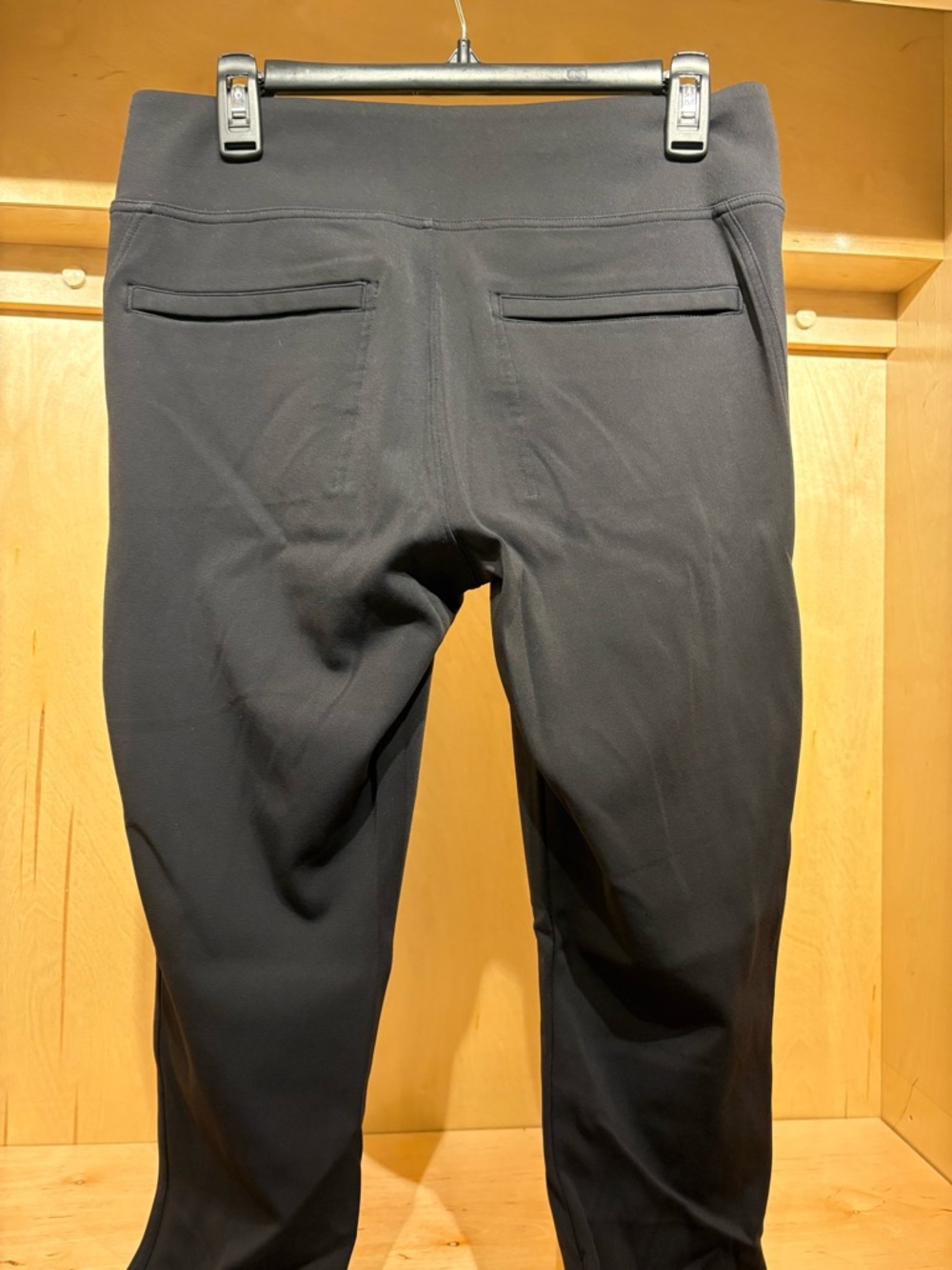 Athleta Women Black Performance Pant
